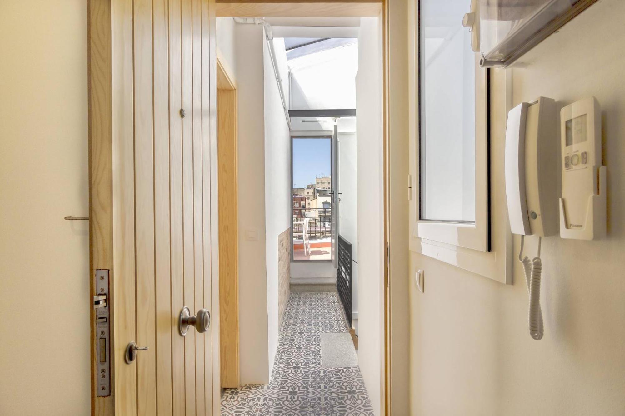 Ola Living Camp Nou Apartment โอสปิตาเล็ต เดอ โยเบรกัต ภายนอก รูปภาพ